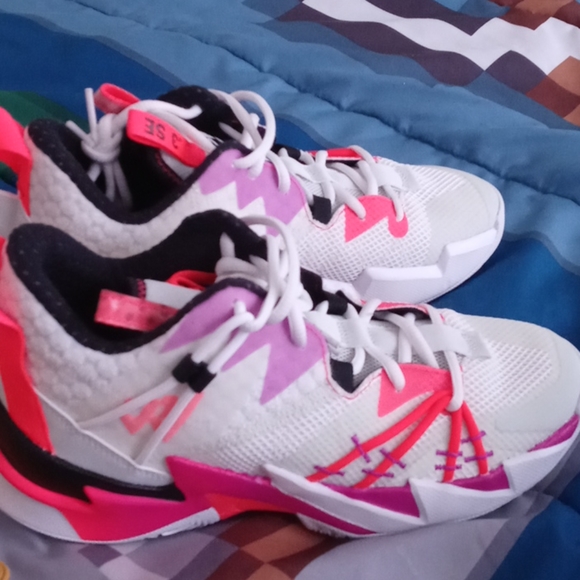 Jordan - Picture 3 of 6